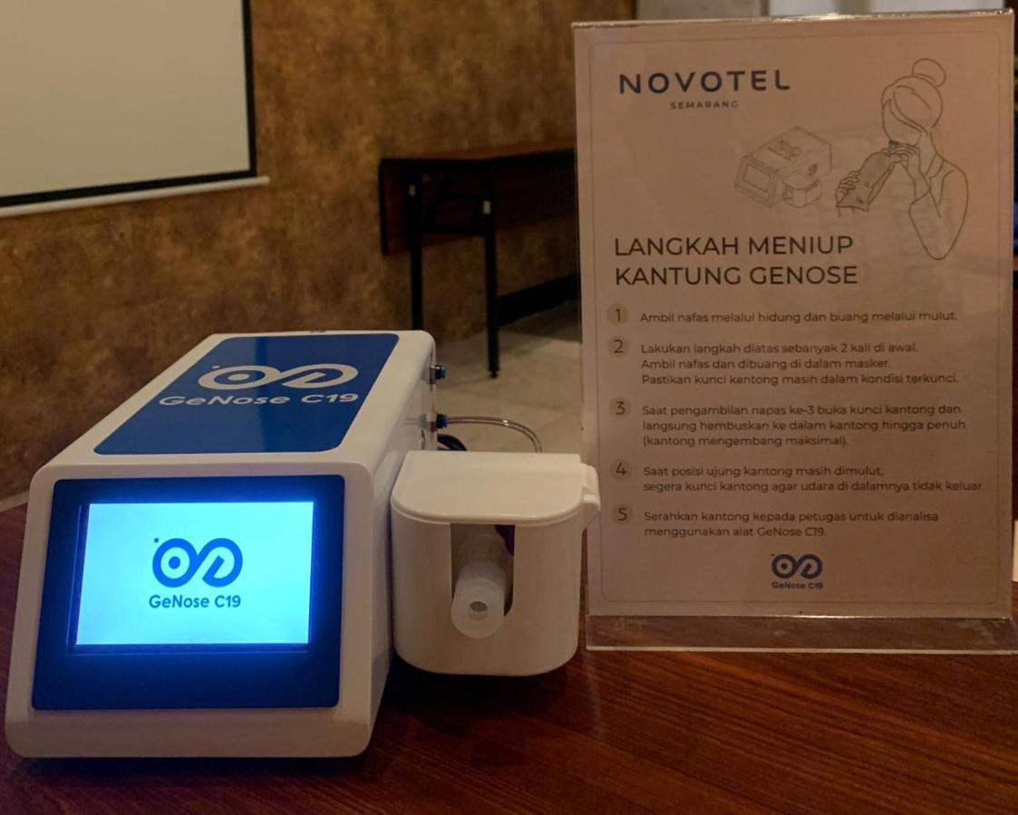 Novotel Semarang Exterior foto