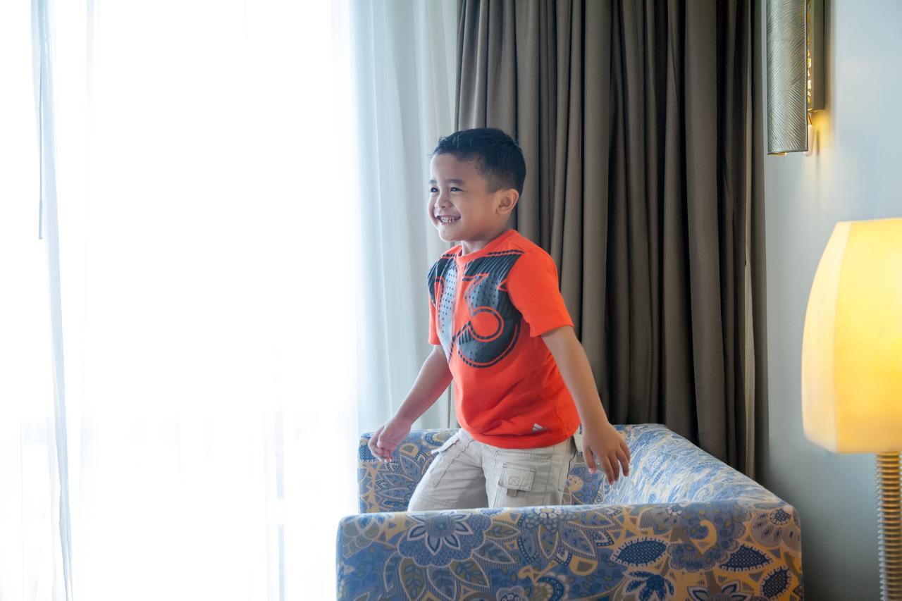 Novotel Semarang Exterior foto
